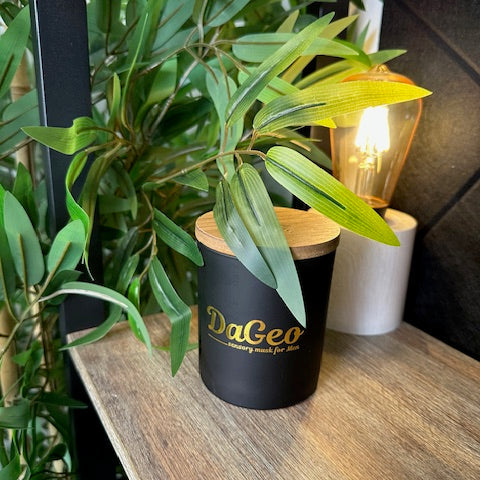 DaGeo for Men | Luxury Candle | Highly Scented | Coconut Wax | Wood Wick